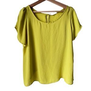 Women’s PEACHES Ń CREAM lime short sleeve yellow blouse plaid casual size L.